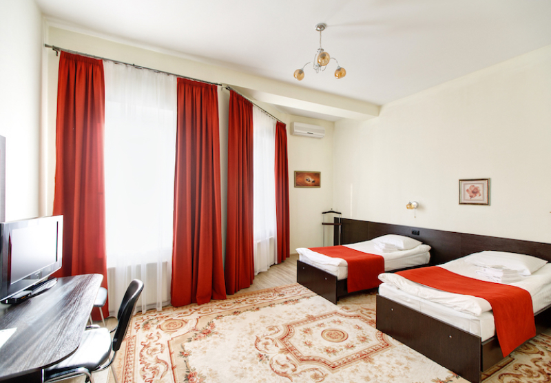 Гостевая комната с раздельными кроватями  (S=31 м²)